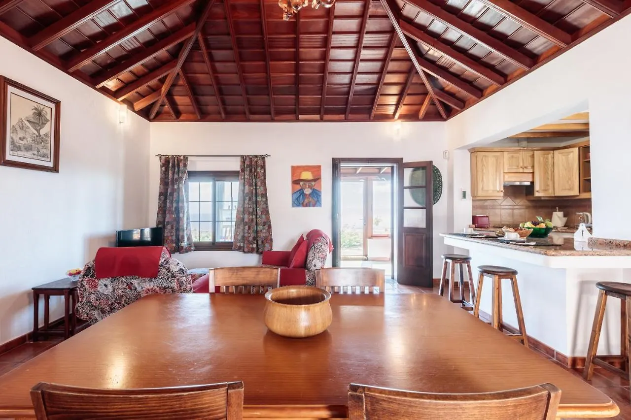 Holiday home Casa Don Rodnico Villa Lodero Spain